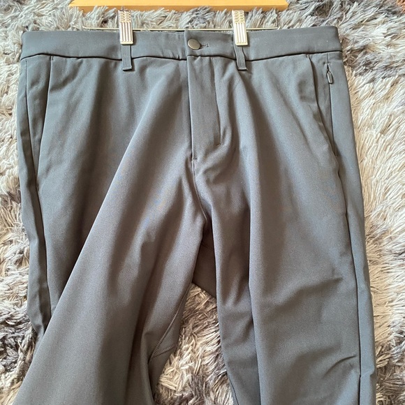 Men’s Lululemon Slim Commission Pant